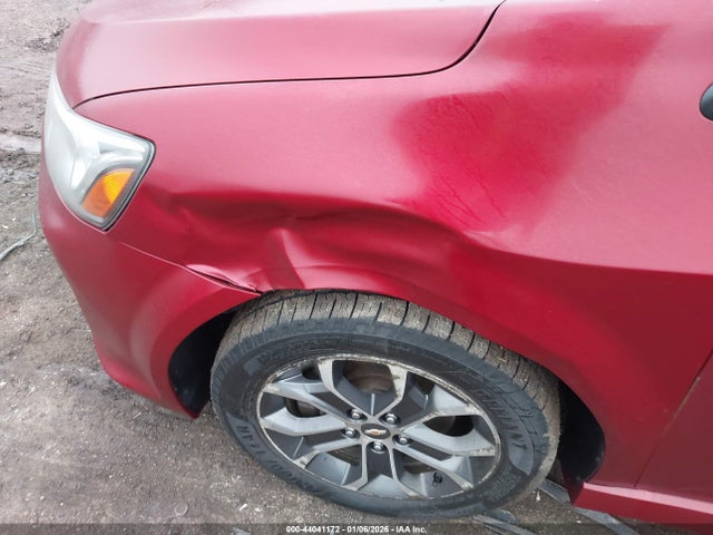 1G1JD5SH4H4137352 Chevrolet Sonic Lt Auto