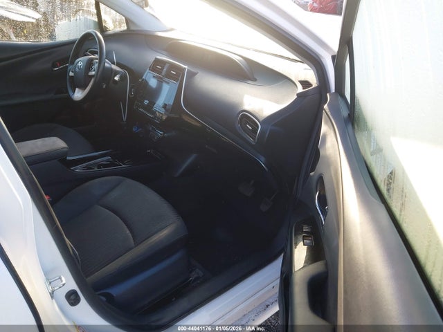 JTDKARFU0J3060235 Toyota Prius Three