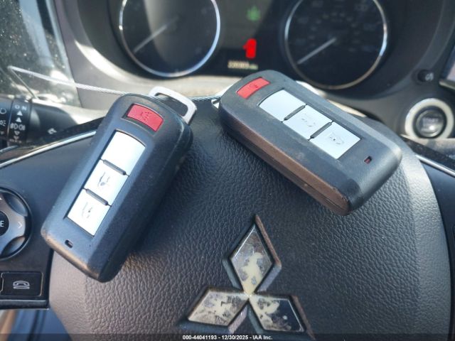 2016 MITSUBISHI OUTLANDER JA4AD3A34GZ013286 Photo 10