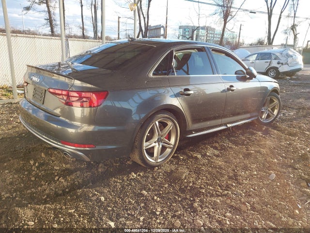 2018 AUDI S4 WAUB4AF45JA001991 Photo 3