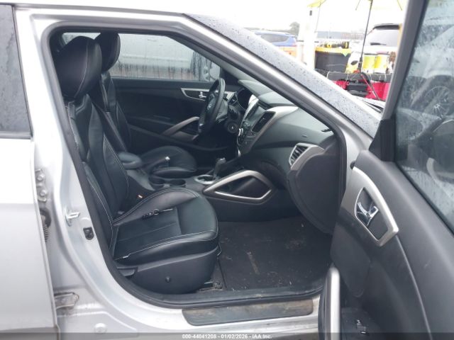 2016 HYUNDAI VELOSTER KMHTC6AD6GU251192 Photo 4