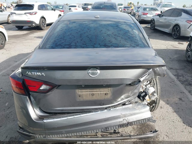 1N4BL4CV8MN415127 Nissan Altima Sr Fwd