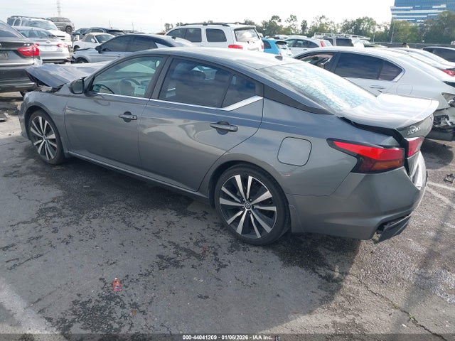 1N4BL4CV8MN415127 Nissan Altima Sr Fwd