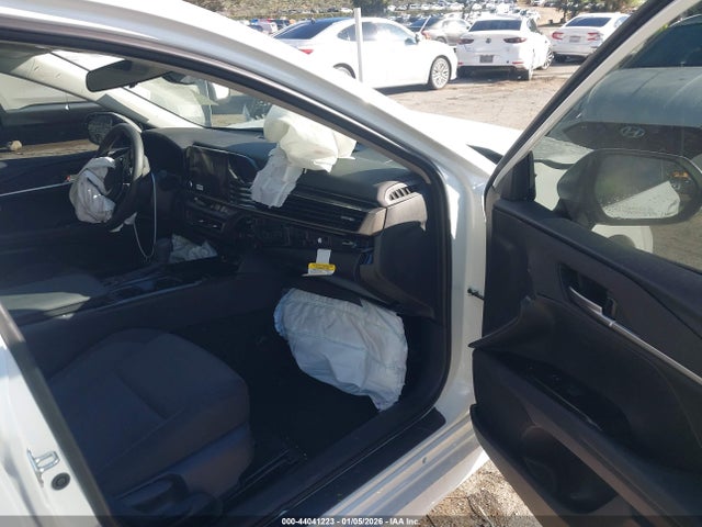 Toyota CAMRY LE 2025 4T1DAACK6SU203693 Image 5