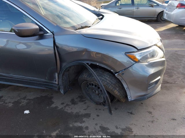5N1AT2MV6LC780551 Nissan Rogue S Intelligent Awd