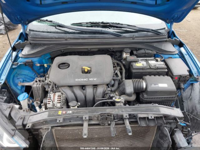 2018 HYUNDAI ELANTRA KMHD74LF2JU657411 Photo 9