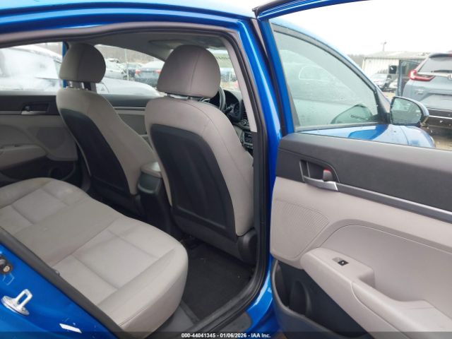 2018 HYUNDAI ELANTRA KMHD74LF2JU657411 Photo 7