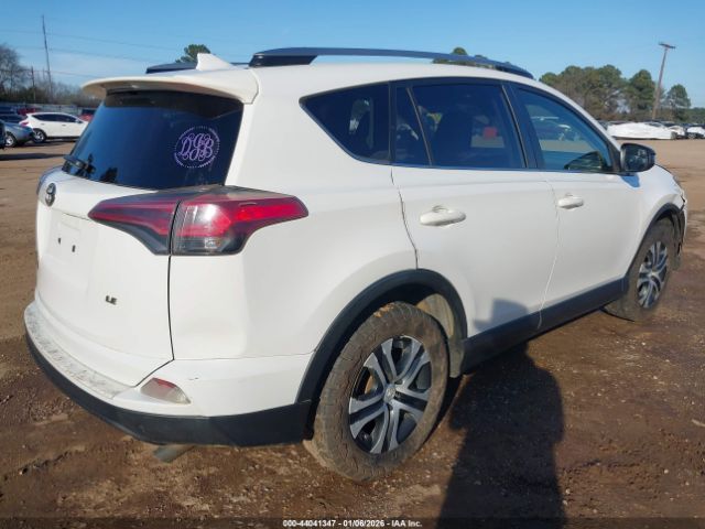 2018 TOYOTA RAV4 JTMZFREVXJJ735448 Photo 3