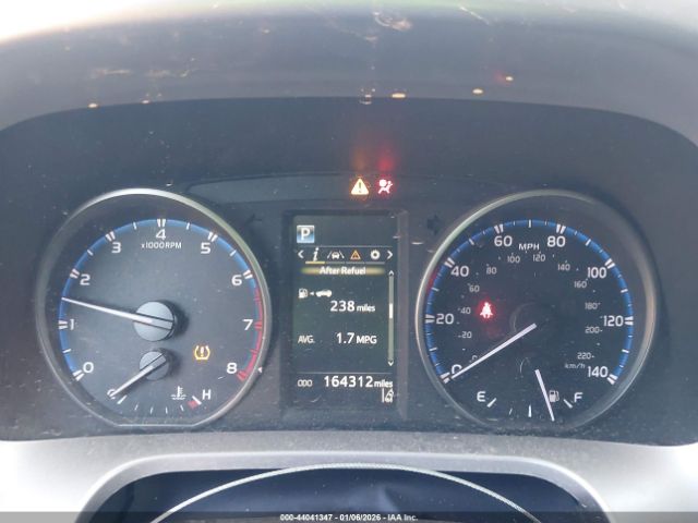 2018 TOYOTA RAV4 JTMZFREVXJJ735448 Photo 6