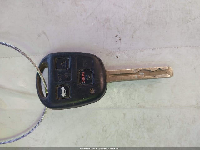 2000 Lexus Es 300 მანქანა იყიდება აუქციონზე, vin: JT8BF28G4Y5076175, აუქციონის ნომერი: 44041366