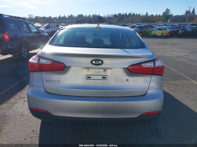 KIA FORTE LX 2015 KNAFK4A66F5312752 Image 16