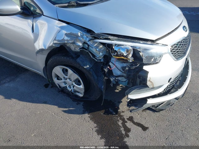 KIA FORTE LX 2015 KNAFK4A66F5312752 Image 6