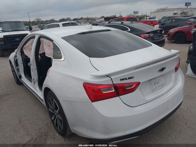 2021 CHEVROLET MALIBU 1G1ZG5ST1MF033706 Photo 2