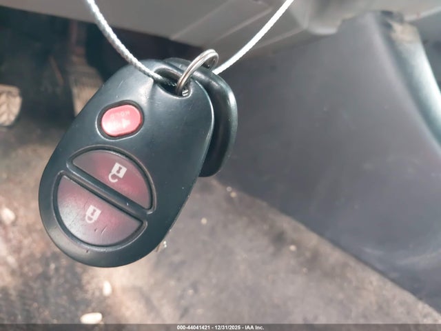 44041421 :رقم المزاد ، 3TMLU4EN6CM083223 vin ، 2012 Toyota Tacoma Base V6 مزاد بيع