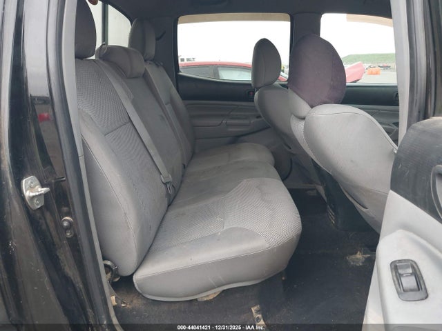 44041421 :رقم المزاد ، 3TMLU4EN6CM083223 vin ، 2012 Toyota Tacoma Base V6 مزاد بيع