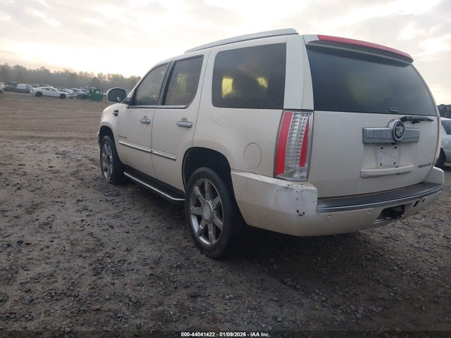 2008 CADILLAC ESCALADE 1GYFK63888R147418 Photo 2