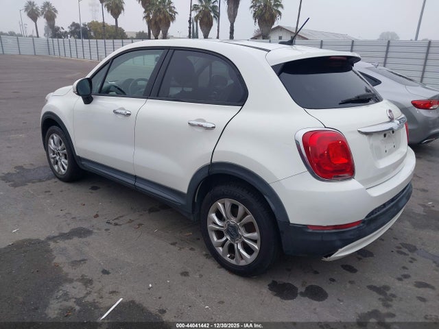 2016 FIAT 500X ZFBCFXBTXGP398821 Photo 2