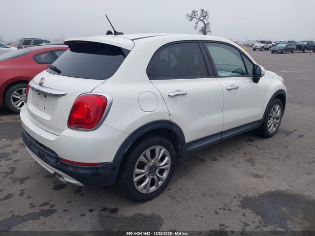 2016 FIAT 500X ZFBCFXBTXGP398821 Photo 3