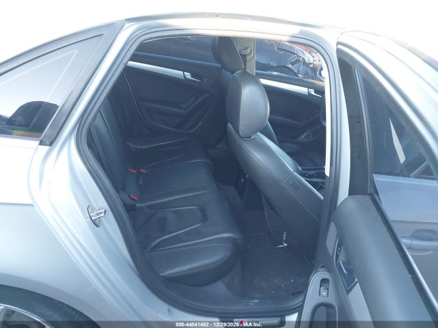 44041492 :رقم المزاد ، WAUEFAFL6CN003324 vin ، 2012 Audi A4 2.0t Premium مزاد بيع