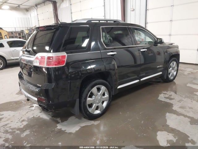 2GKFLZE3XF6393941 GMC Terrain Denali