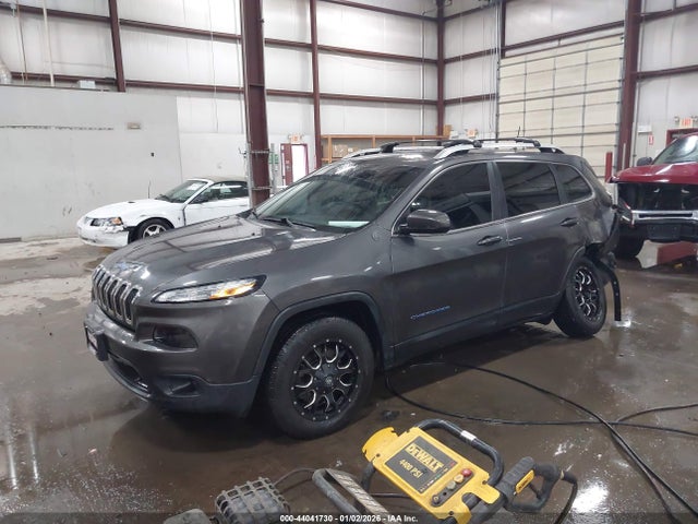 44041730 :رقم المزاد ، 1C4PJMLX4JD603782 vin ، 2018 Jeep Cherokee Latitude Plus 4x4 مزاد بيع