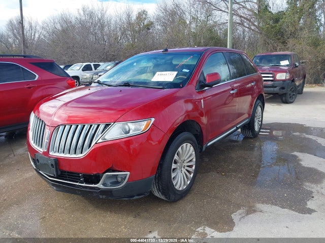 Lincoln MKX 2014 2LMDJ6JK6EBL20432 Image 2