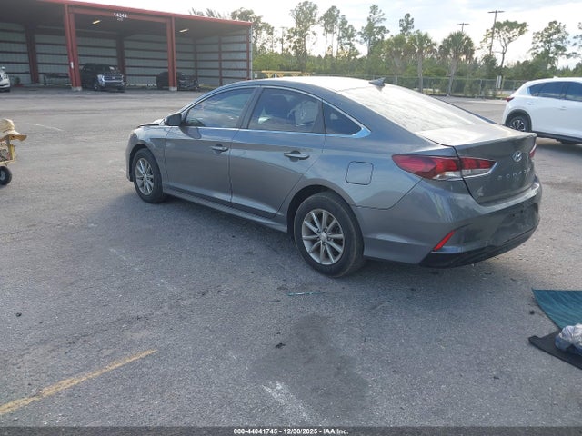 2019 Hyundai Sonata Se მანქანა იყიდება აუქციონზე, vin: 5NPE24AFXKH738761, აუქციონის ნომერი: 44041745
