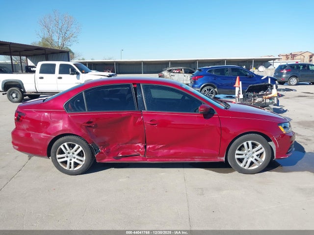 2018 Volkswagen Jetta 1.4t S მანქანა იყიდება აუქციონზე, vin: 3VW2B7AJ0JM212430, აუქციონის ნომერი: 44041768