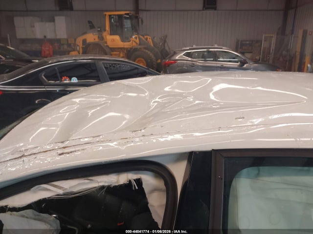 44041774 :رقم المزاد ، 3VWD17AJ3EM230633 vin ، 2014 Volkswagen Jetta 1.8t Se مزاد بيع