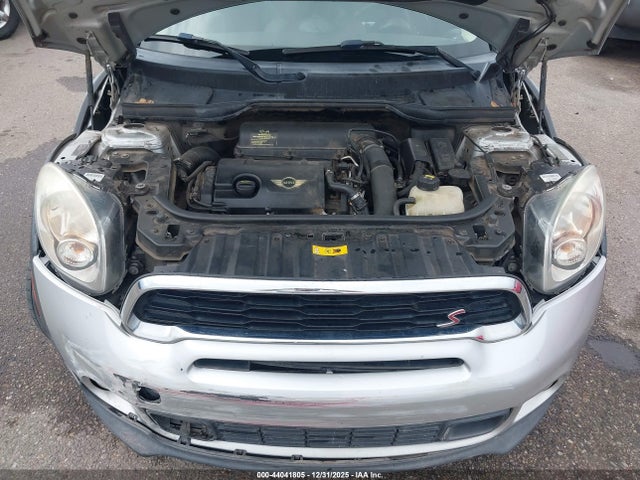 Продажа на аукционе авто 2015 Mini Paceman Cooper S, vin: WMWSS5C59FWT84452, номер лота: 44041805