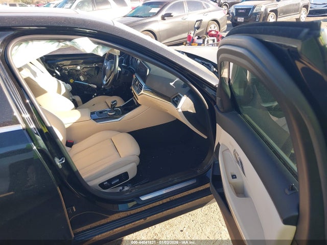 2020 BMW 330I 3MW5R7J03L8B33541 Photo 4