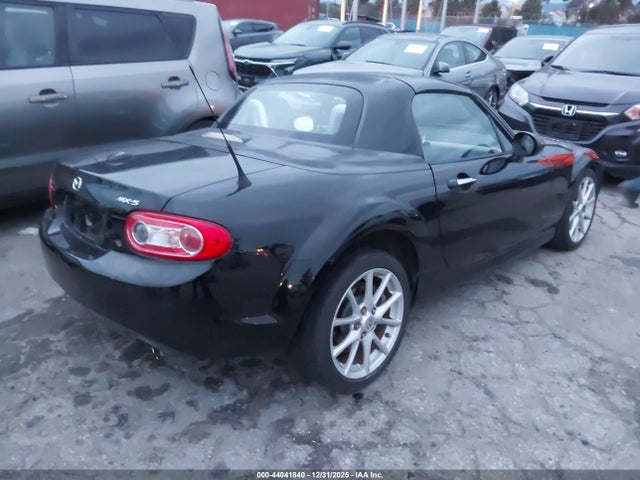 2011 MAZDA MX-5 MIATA JM1NC2PF4B0214267 Photo 3