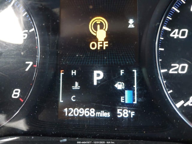 JA4AD3A31HZ064455 Mitsubishi Outlander Se
