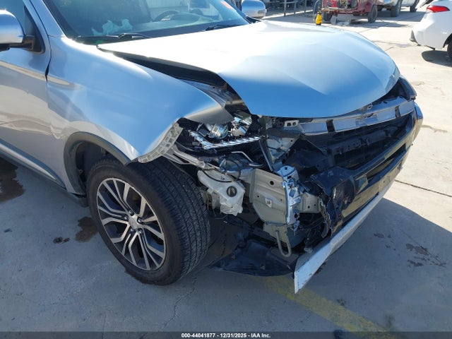 2017 MITSUBISHI OUTLANDER JA4AD3A31HZ064455 Photo 5