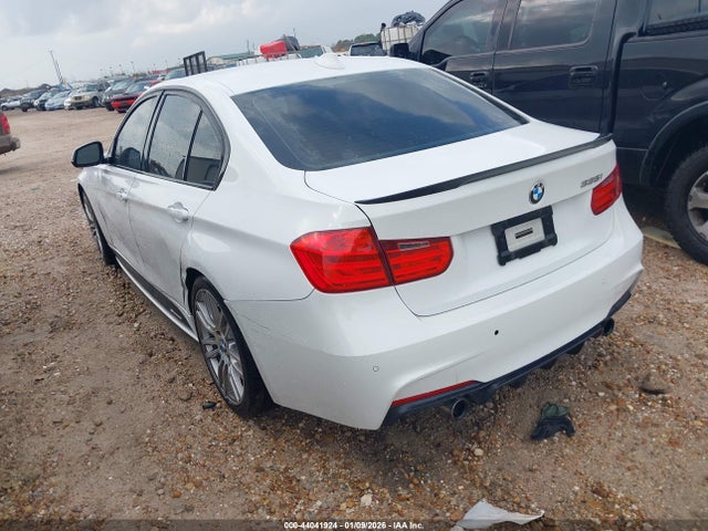 2013 BMW 335I WBA3A9G54DNR97249 Photo 2