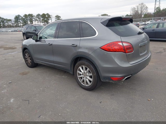 2012 PORSCHE CAYENNE WP1AA2A23CLA03926 Photo 2