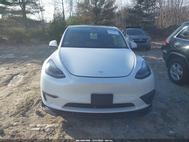 Продаж на аукціоні авто 2022 Tesla Model Y Performance Dual Motor All-wheel Drive, vin: 7SAYGDEF2NF512177, номер лоту: 44041996