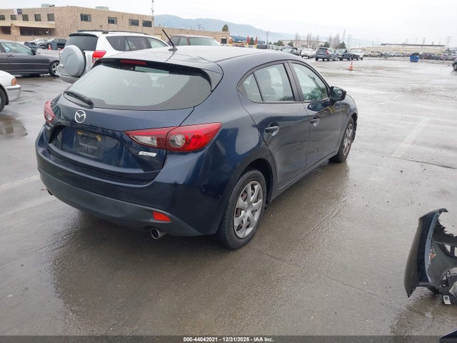 JM1BM1K72E1200330 Mazda Mazda3 I Sport