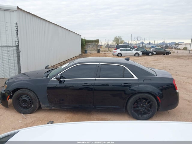 2C3CCAAG1FH749484 Chrysler 300