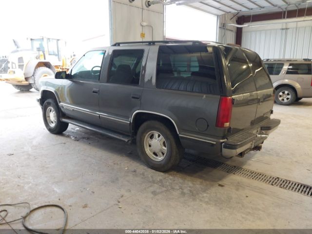 1999 CHEVROLET TAHOE 1GNEK13R0XJ508495 Photo 2