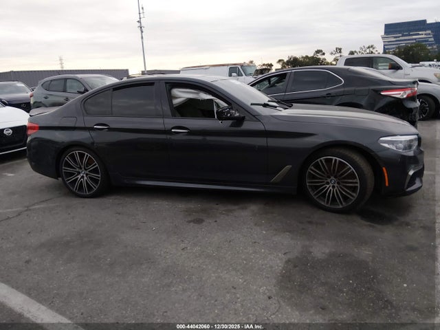 2018 Bmw M550i Xdrive მანქანა იყიდება აუქციონზე, vin: WBAJB9C5XJB034766, აუქციონის ნომერი: 44042060
