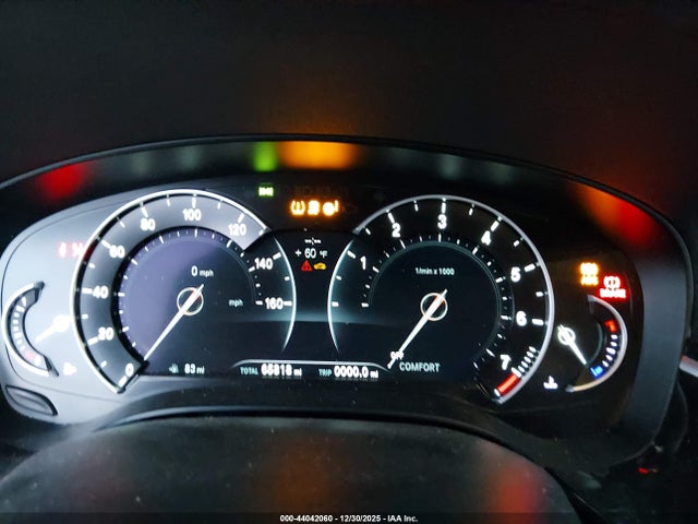 2018 Bmw M550i Xdrive მანქანა იყიდება აუქციონზე, vin: WBAJB9C5XJB034766, აუქციონის ნომერი: 44042060