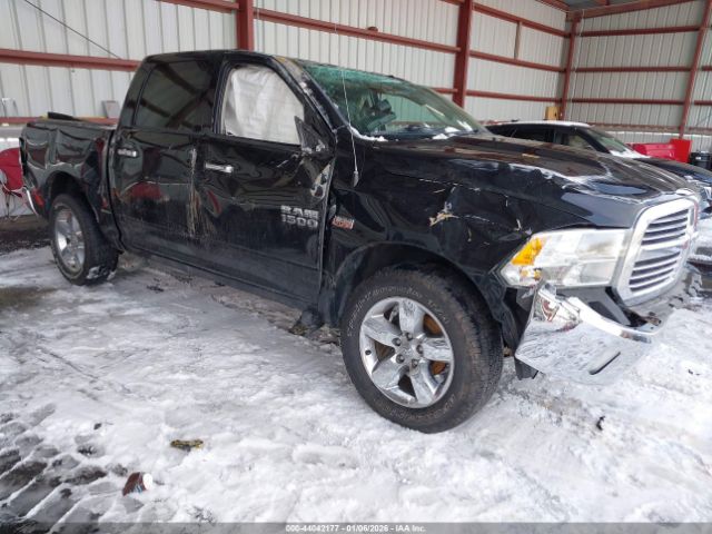 2016 RAM 1500 3C6RR7LT9GG220679
