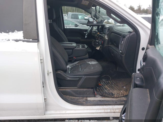1GCRYDED8KZ310687 Chevrolet Silverado 1500 Lt