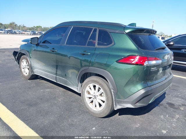 2024 TOYOTA COROLLA CROSS 7MUCAAAG0RV097924 Photo 2
