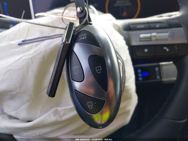 KM8JCDD17SU353672 Hyundai Tucson Hybrid Sel Convenience