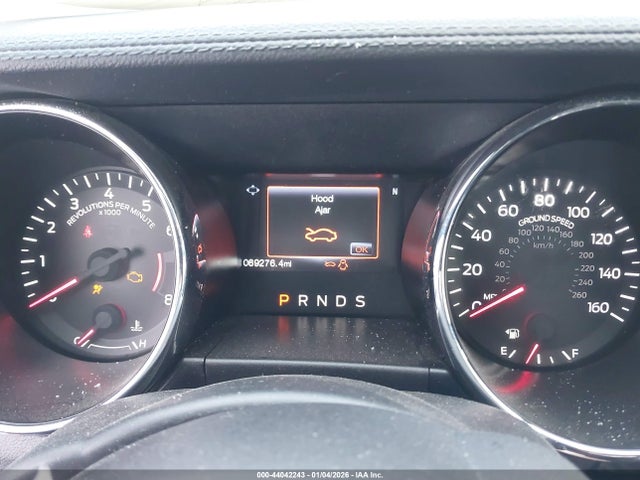 1FA6P8AM4G5305056 Ford Mustang V6