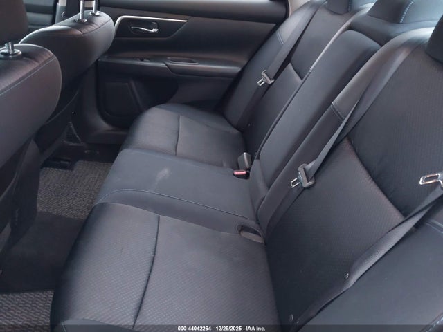 Auction sale of the 2017 Nissan Altima 2.5 Sr, vin: 1N4AL3AP5HC235910, lot number: 44042264