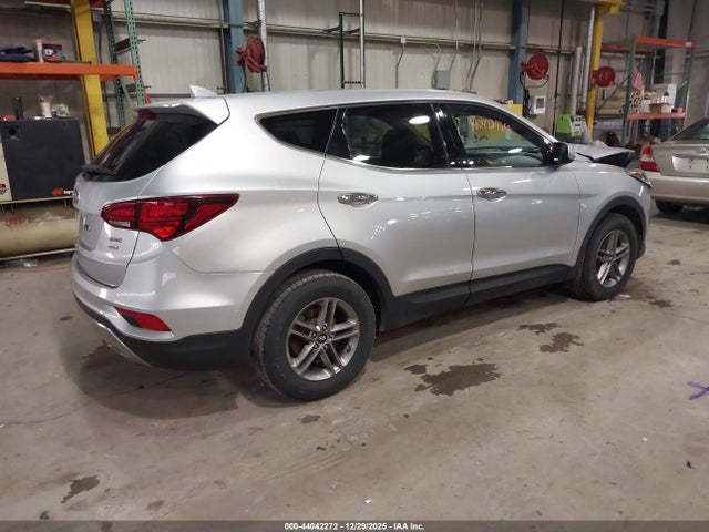 5XYZTDLB7HG457719 Hyundai Santa Fe Sport 2.4l