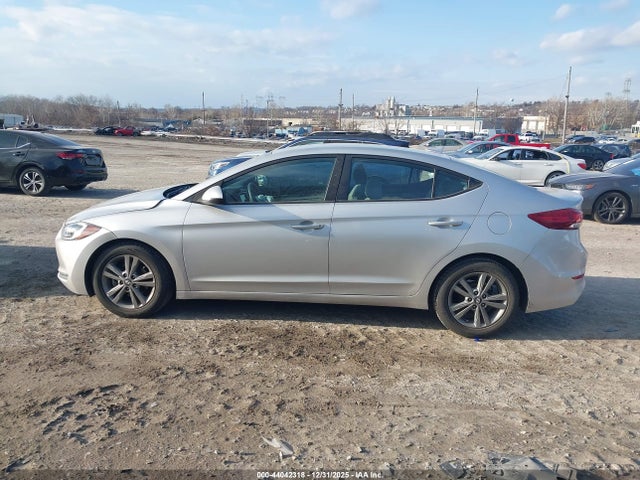 5NPD84LF1HH177317 Hyundai ELANTRA SE